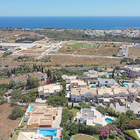 Aguia Marina M 3*